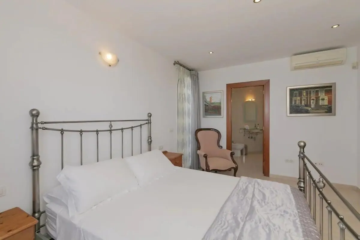 Villa Athena With Private Heated Pool And Sea Views Costa Adeje