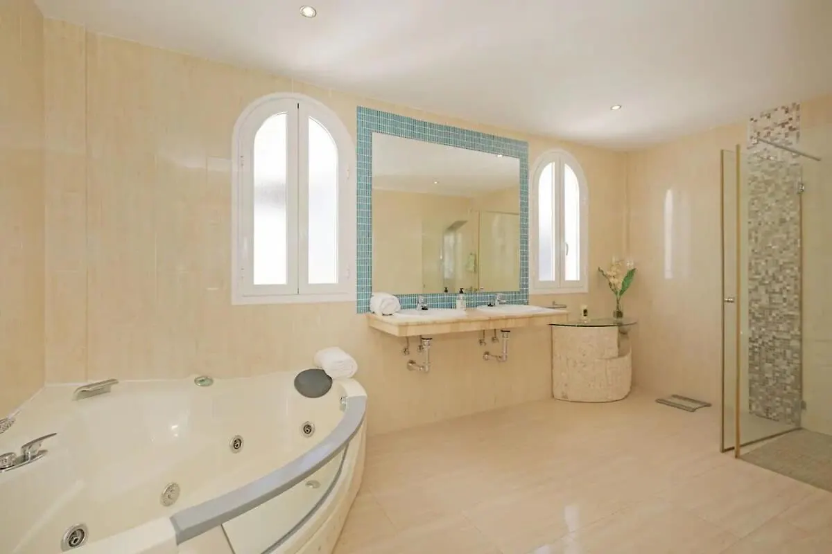 Villa Athena With Private Heated Pool And Sea Views Costa Adeje