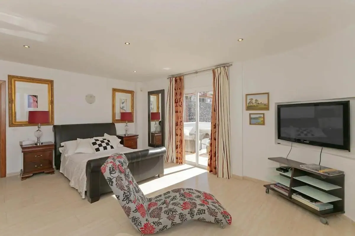 Villa Athena With Private Heated Pool And Sea Views Costa Adeje  0*, Costa Adeje (Tenerife) Ισπανία