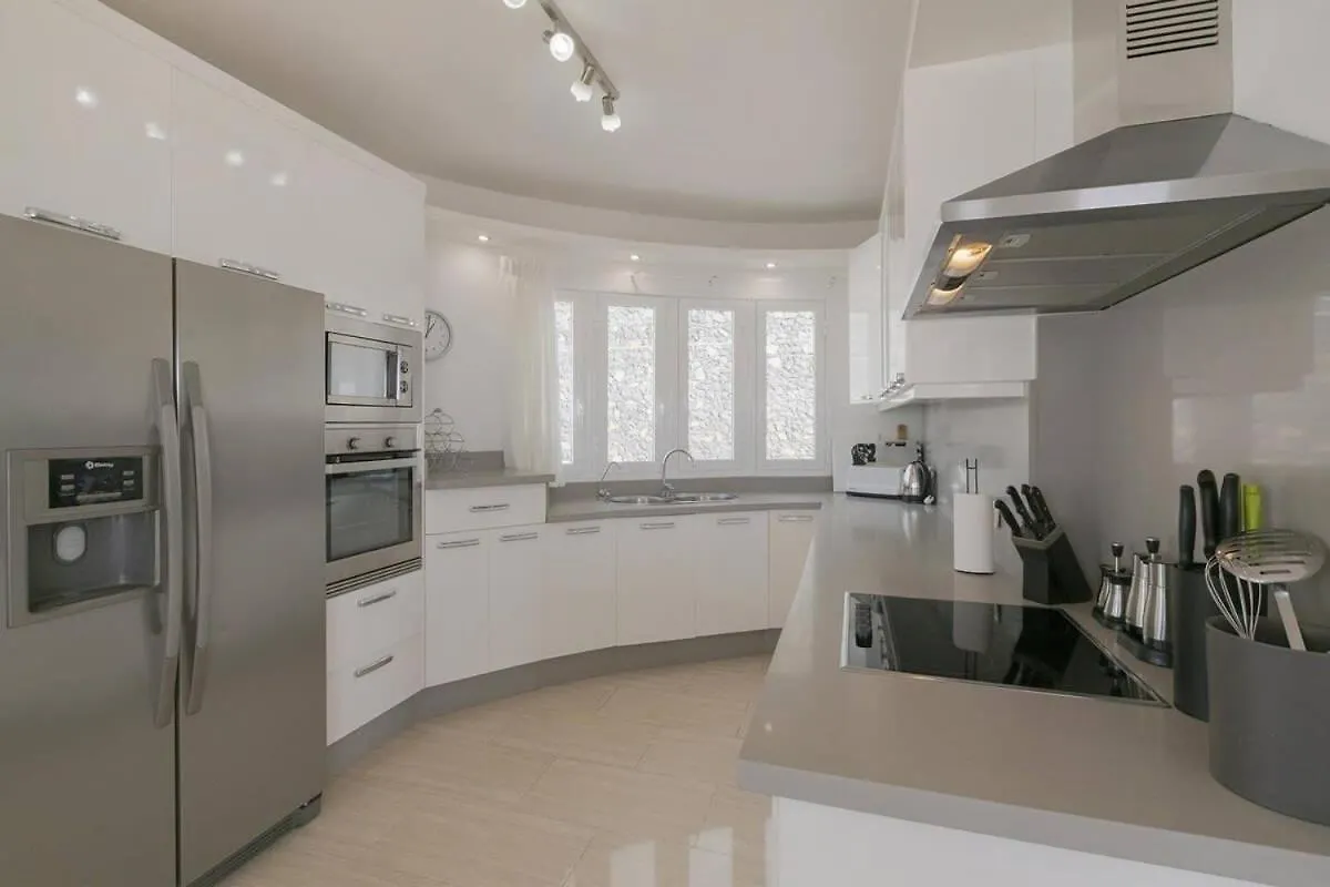 Villa Athena With Private Heated Pool And Sea Views Costa Adeje