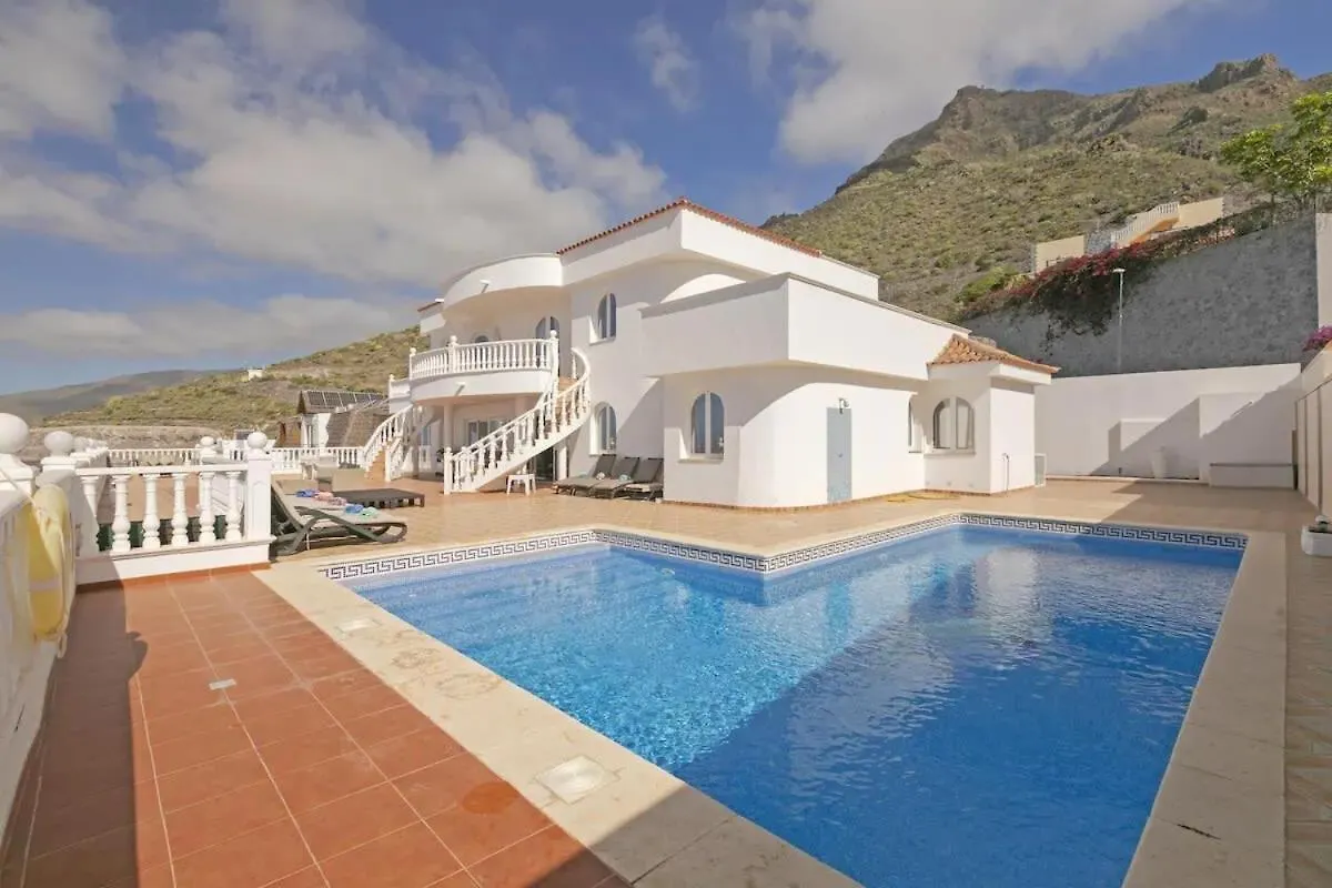 Villa Athena With Private Heated Pool And Sea Views Costa Adeje